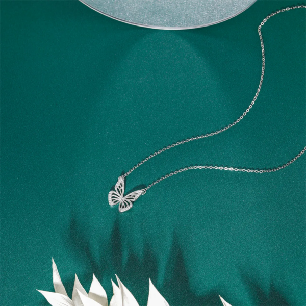 collier papillon pour femmes en argent – Image 4